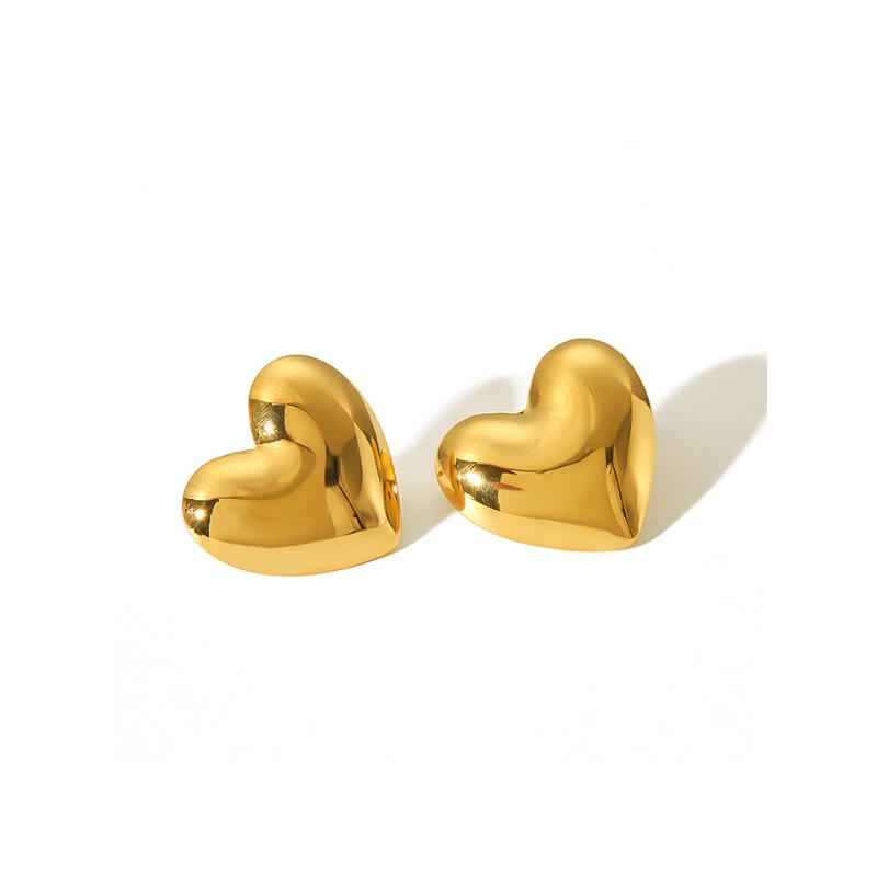עגיל לב 3D ציפוי זהב 18K