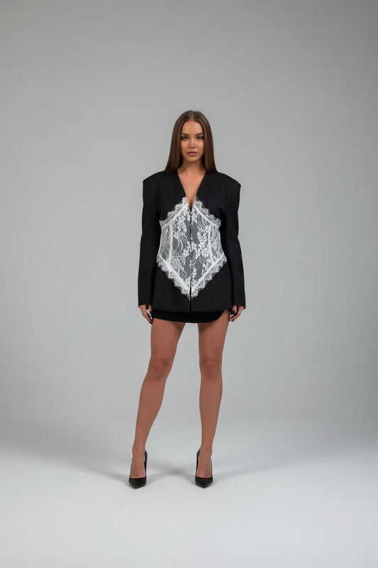 בלייזר תחרה דגם שילבי